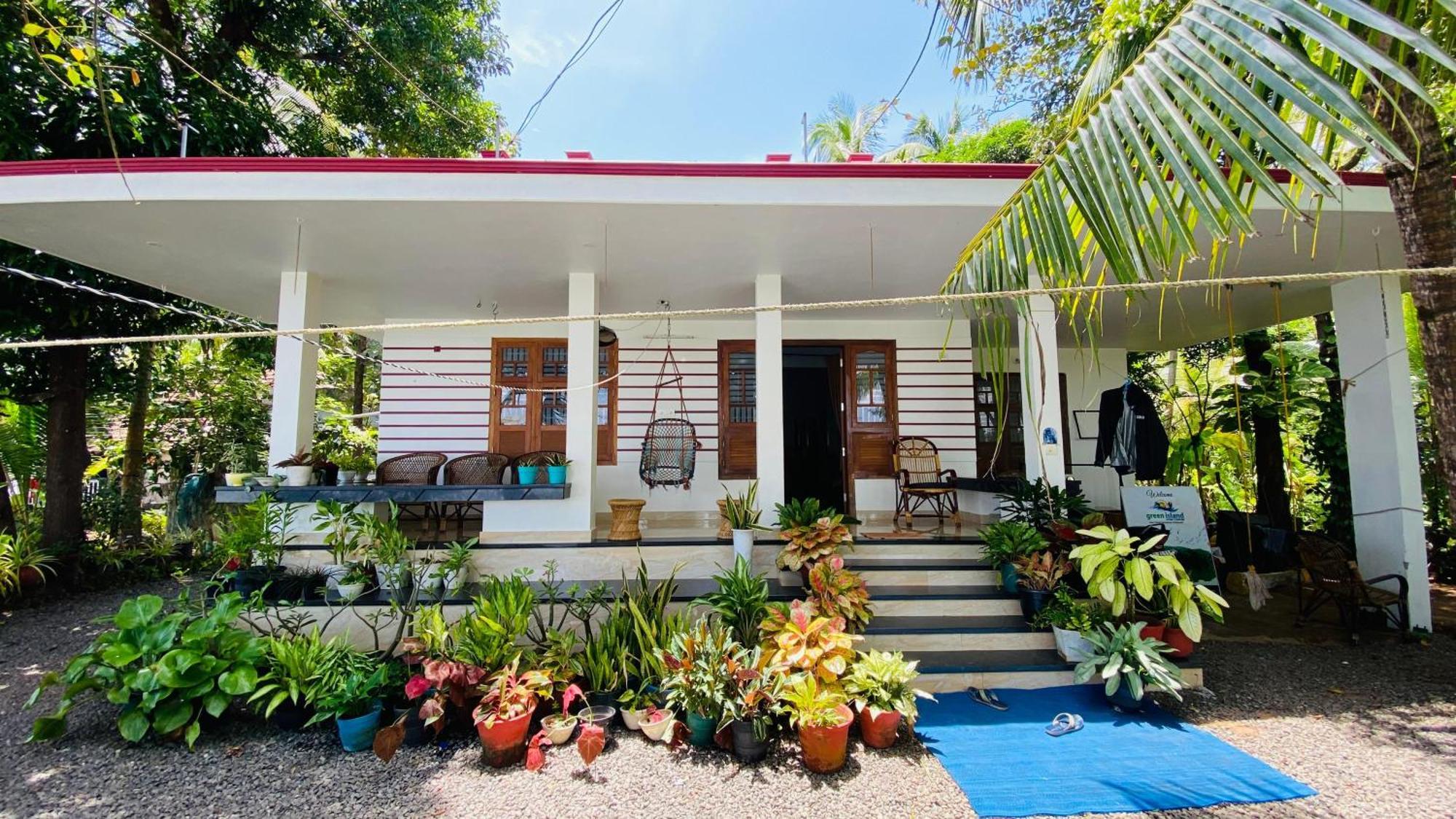 Green Island Homestay Riverside Kozhikode Exterior photo